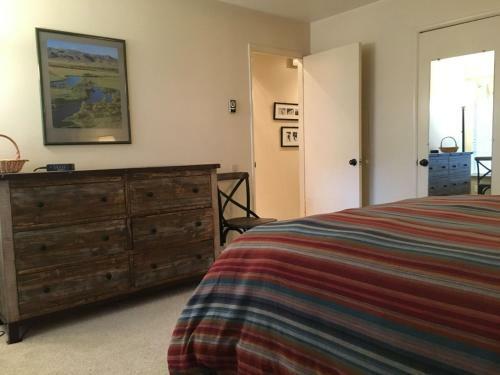 Sun Valley Condo 153