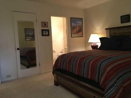 Sun Valley Condo 153