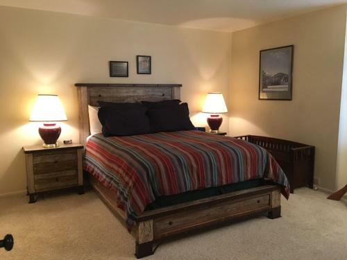 Sun Valley Condo 153