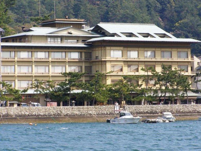 Hotel Miyarikyu