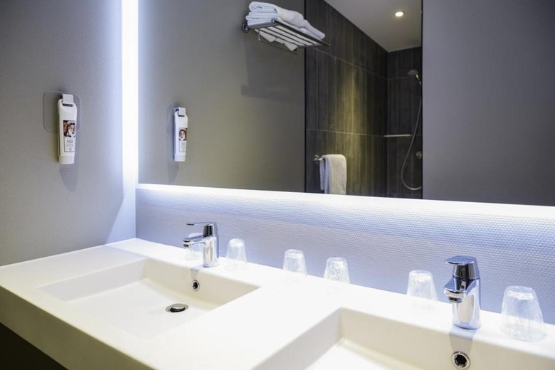 Hotel Ibis Paris Canal Saint Martin
