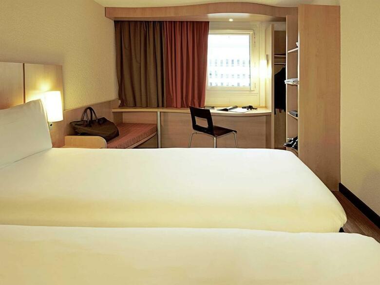 Hotel Ibis Paris Canal Saint Martin