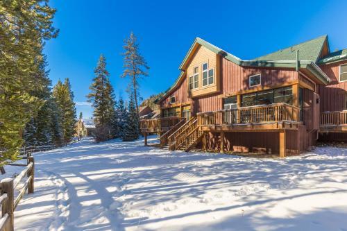 Ski Tip #8723 Townhouse