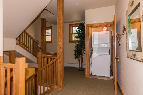 Red Hawk Townhome #2331 Townhouse