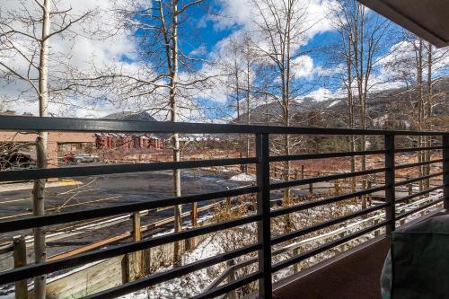 Apartamento Snowdance Manor #203 Condo
