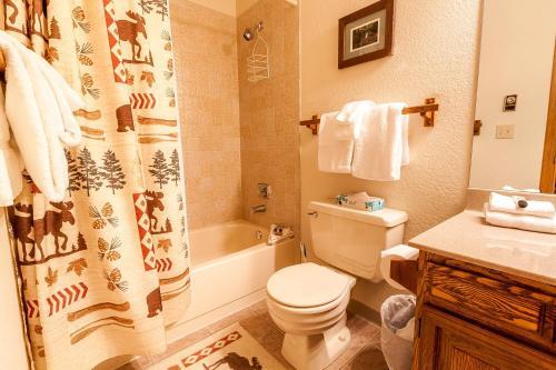 Apartamento Snowdance Manor #203 Condo
