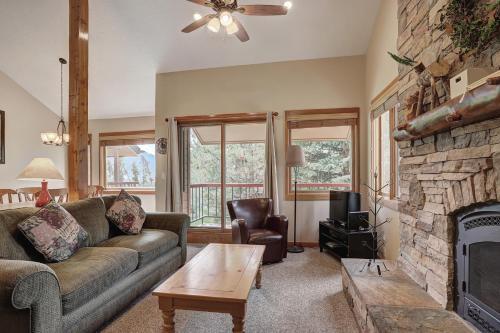 1624 Quicksilver Townhouse