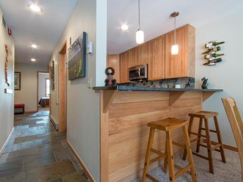 Apartamento Ski Run Condominiums 404