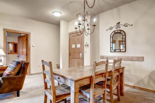Apartamento Arapahoe 8121