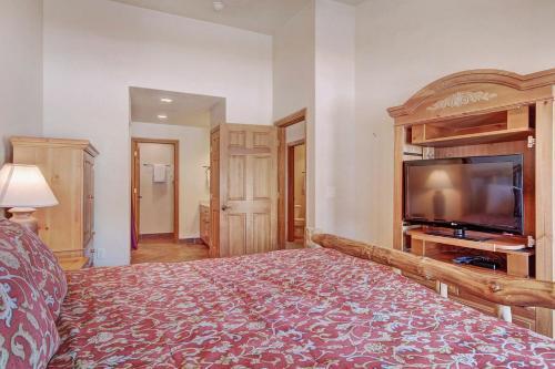 Apartamento 5983 Hidden River Lodge Condo
