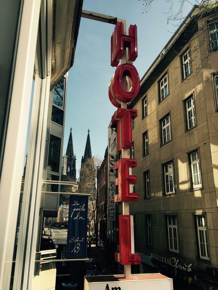 Dom Hotel Am R�merbrunnen