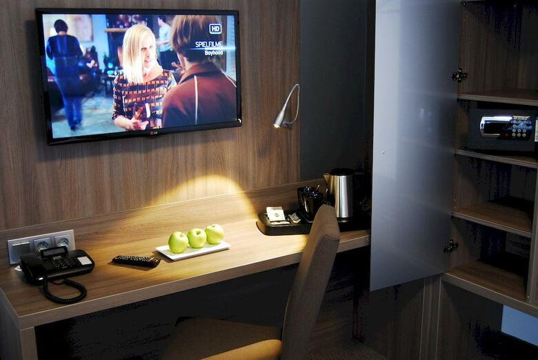 Dom Hotel Am R�merbrunnen