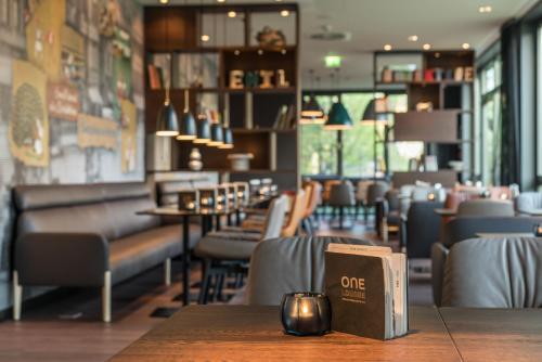 Hotel Motel One Dresden- Palaisplatz