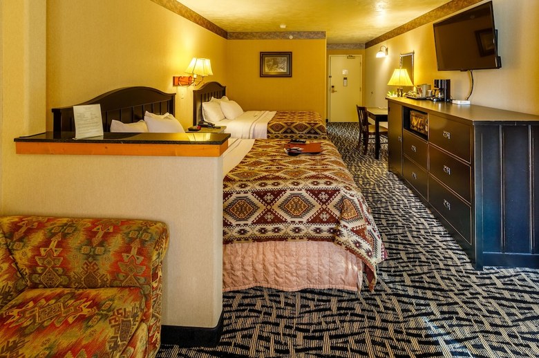Hotel 49'er Inn & Suites