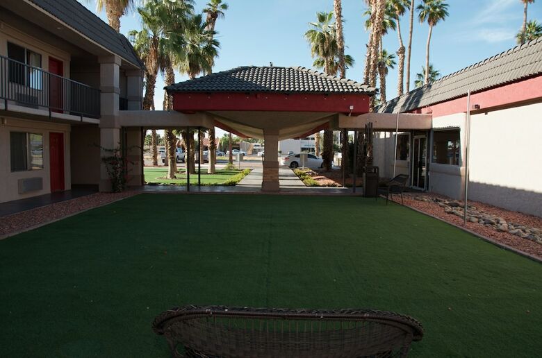 Hotel Quality Inn Airport