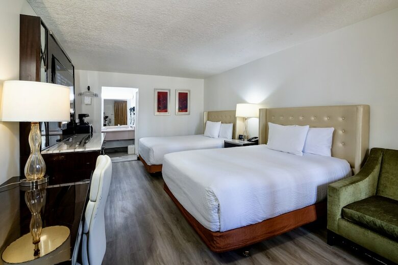 Hotel Quality Inn Airport