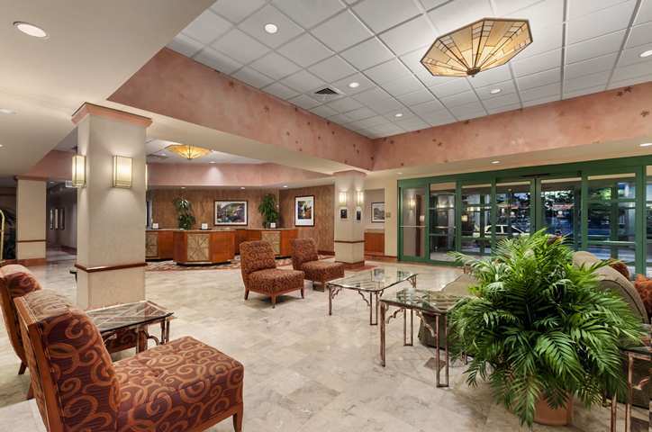 Hotel Embassy Suites Little Rock