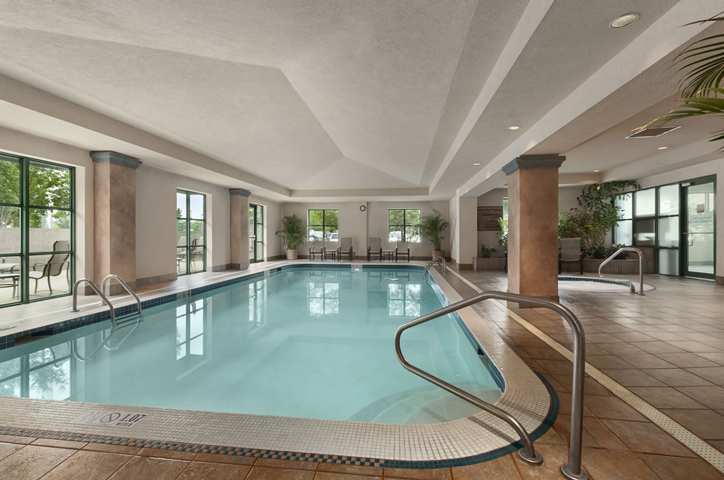 Hotel Embassy Suites Little Rock