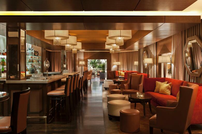 Beverly Hills Hotel And Bungalows