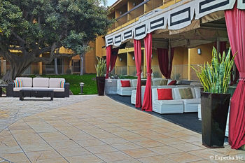 Atrium Hotel