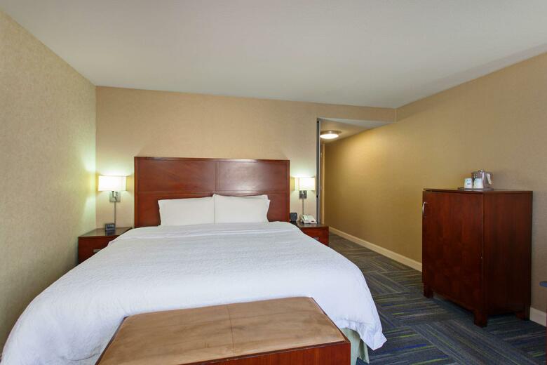 Hotel Hampton Inn & Suites Merced