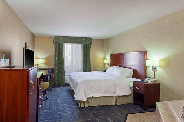 Hotel Hampton Inn & Suites Merced