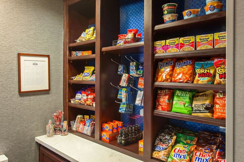 Hotel Hampton Inn & Suites Merced