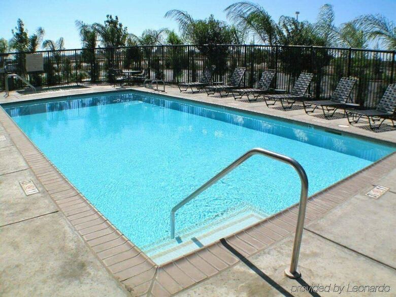 Hotel Hampton Inn & Suites Merced