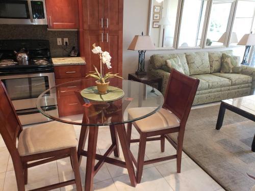 Apartamento Leinaala Oceanfront #302 Condo