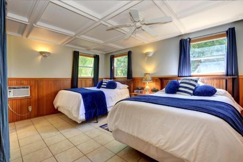 Halama Hale - Four Bedroom Home