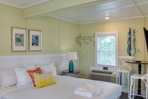 See Sea Motel