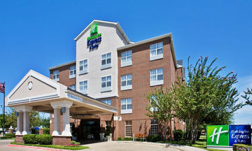 Holiday Inn Express Hotel & Suites