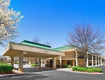Hotel Hampton Inn Greensboro - Four Seasons