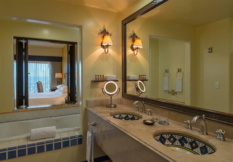 Hotel Sheraton Hacienda Del Mar Golf & Spa Resort