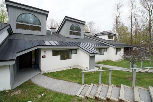 The Woods: Townhouse-f5