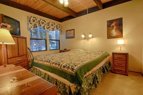 Commonwealth #251 Holiday Home