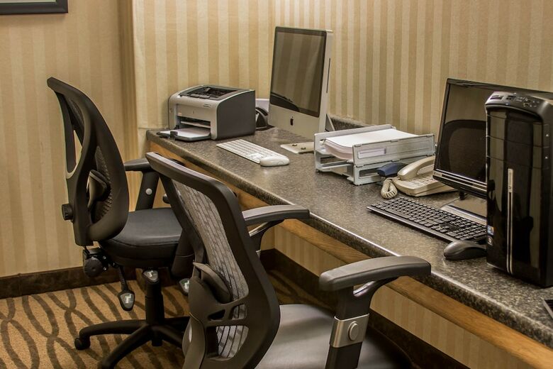 Hotel Hampton Inn Lansing Airport