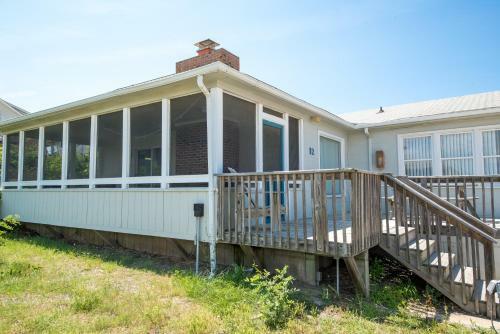 Beach Realty Saltaire #12
