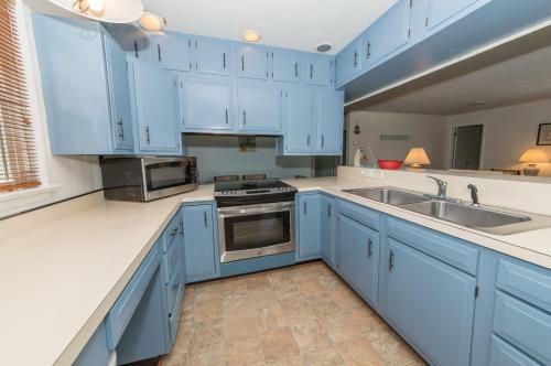 Beach Realty Saltaire #12