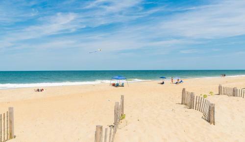 Beach Realty Saltaire #6