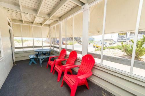 Beach Realty Saltaire #3