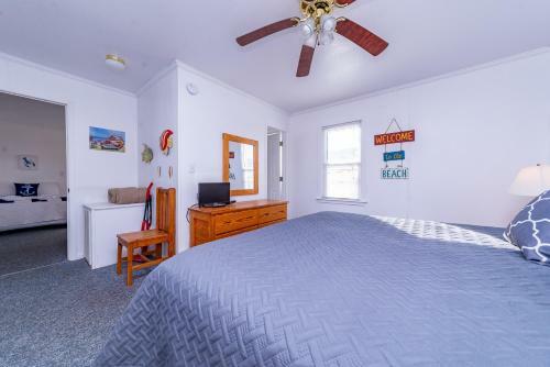 Beach Realty Saltaire #8