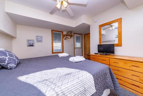 Beach Realty Saltaire #7