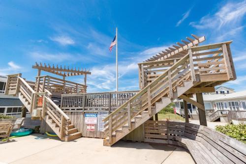 Beach Realty Saltaire #7