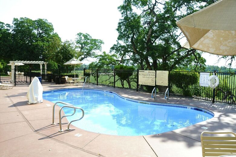 Hotel Hampton Inn & Suites Red Bluff Ca