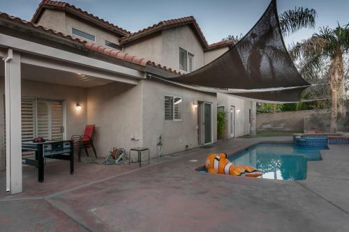 La Quinta Tennis Escape Home