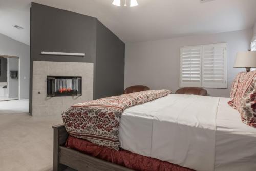 La Quinta Tennis Escape Home