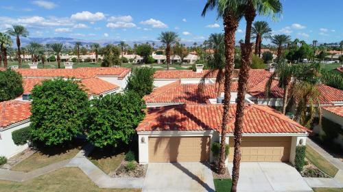La Quinta House #133 Home