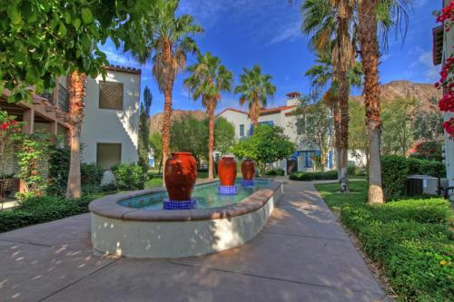 Studio Villa In La Quinta, Ca (#lv005)