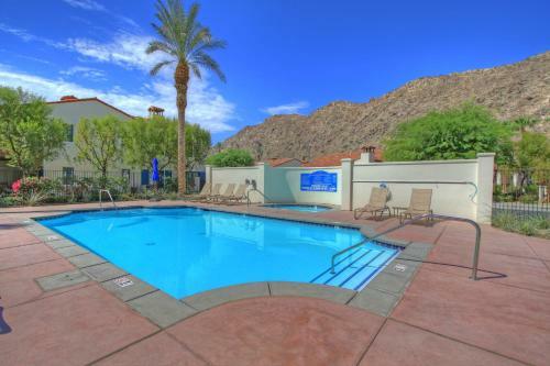 Studio Villa In La Quinta, Ca (#lv022)